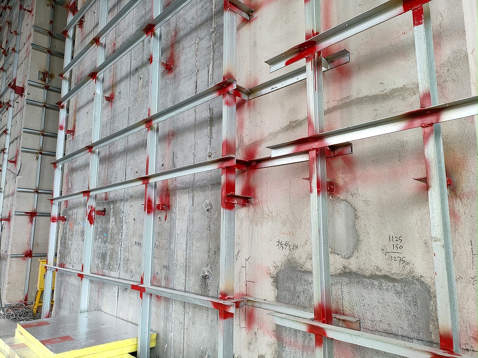 裝修施工現(xiàn)場(chǎng)鋼結(jié)構(gòu)