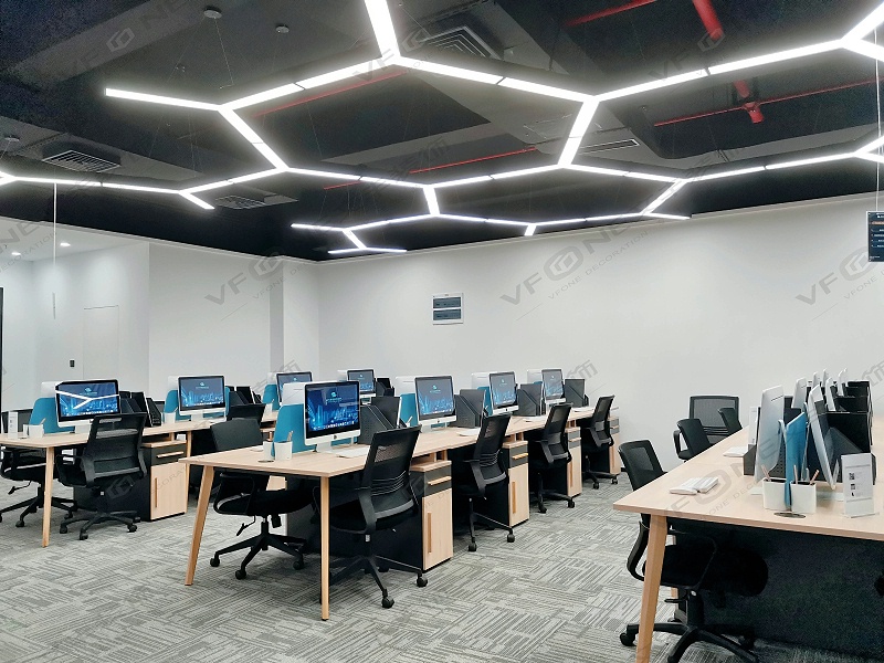 辦公區(qū)設(shè)計實景圖展示-文豐裝飾