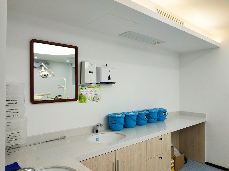 深圳口腔診所設(shè)計效果圖