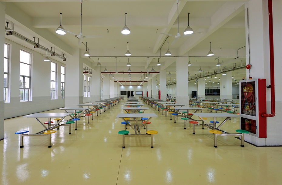 廠房室內(nèi)設(shè)計裝修