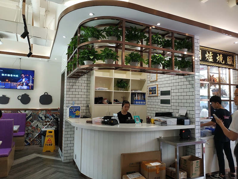 深圳餐飲店鋪裝修設(shè)計公司-文豐裝飾